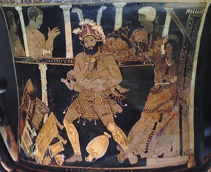 Фрагмент из Пестума (350–320 гг. до н.э.). Обезумевший Геракл собирается бросить сына в огонь. Его жена Мегара в ужасе смотрит на него