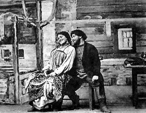 Никита. Нужно мне очень жениться, и так не хуже женатого живу, завидуют люди. Д. I. Явл. XVI. «Власть тьмы». Гр. Л. Толстого. МХТ, 1902 г.